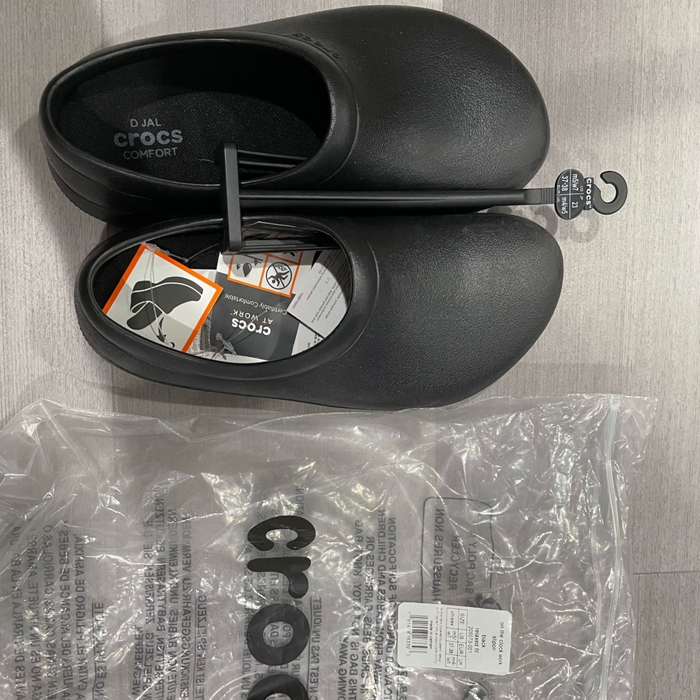 Slip resistant CROCS